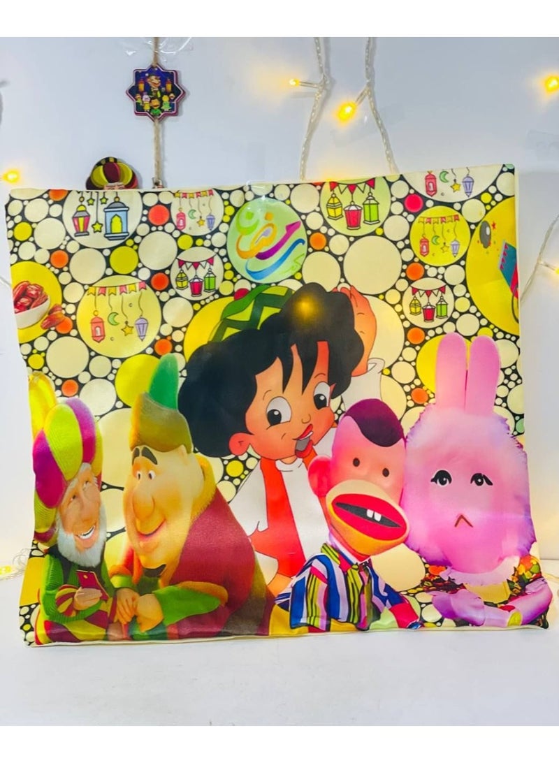 المخدات الرمضانية   كفر مخدة للشخصيات الرمضانية المعروفة  الخامة الستان النظيفة في الطباعة  بالسوستة الكيس مقاس المخدة : ٤٠*٤٠ سم - Image 1